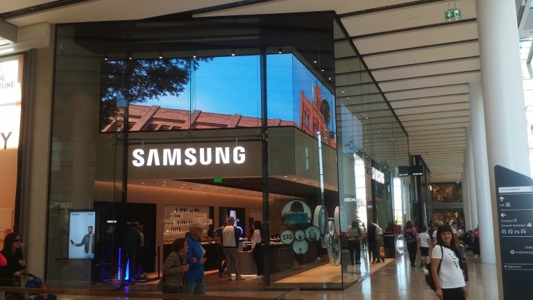 Samsung Experiece Center Alverre-02_LR