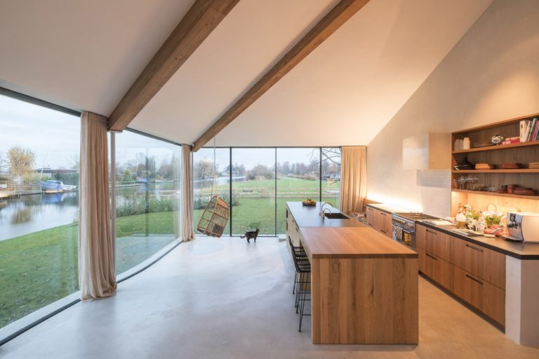 stolp boerderij Jisp