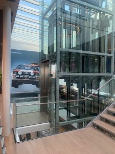 glazen wanden audi