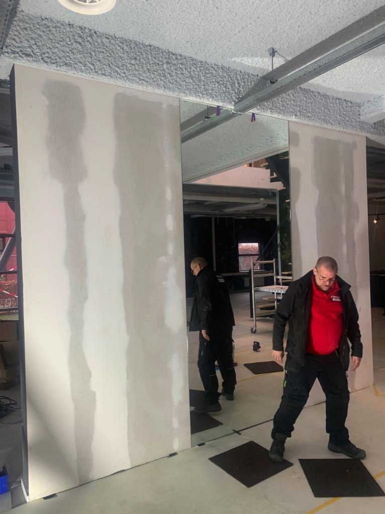 montage alverre grenzeloos in glas_processionals-08